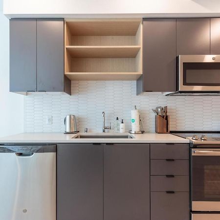 Studio Apartment In ונקובר מראה חיצוני תמונה